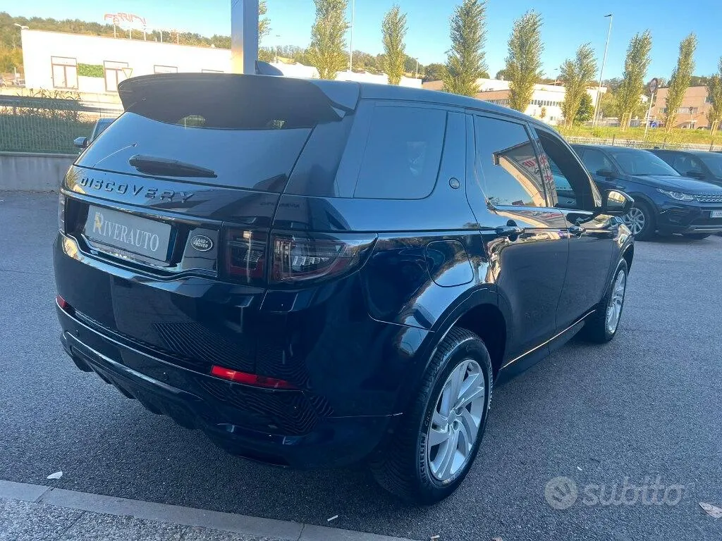 Land Rover Discovery Sport 2023 photo 5