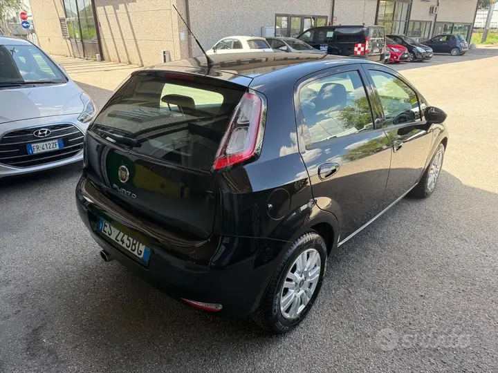 Fiat Punto 2013 photo 4