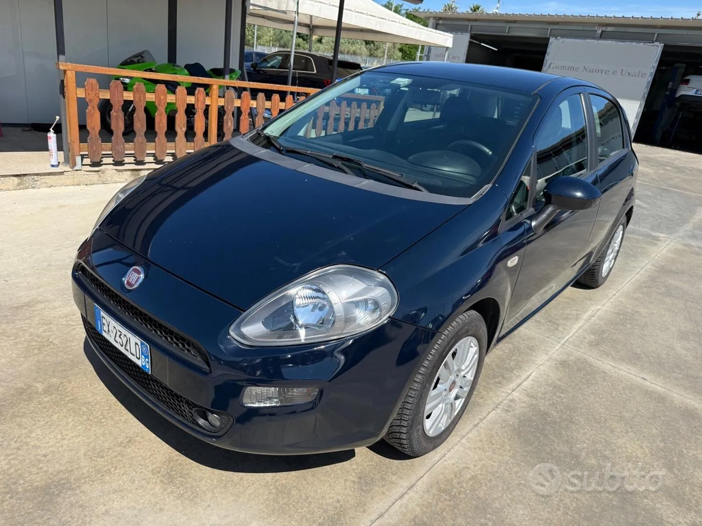 Fiat Punto 2015 photo 2