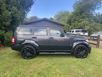 Dodge Nitro 2012 photo 2