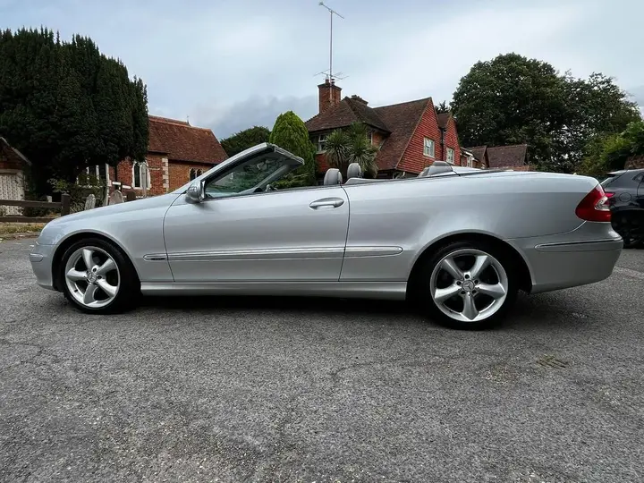Mercedes-Benz Clk 2004 photo 4