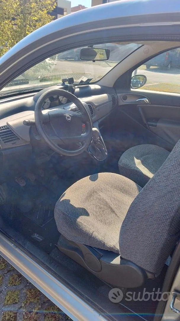 Lancia Ypsilon 2005 photo 3