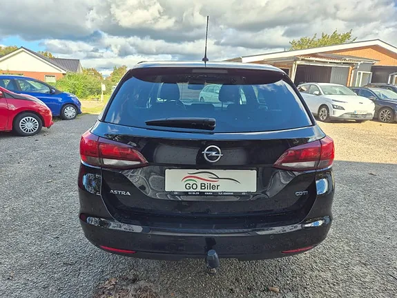Opel Astra 2019 photo 4