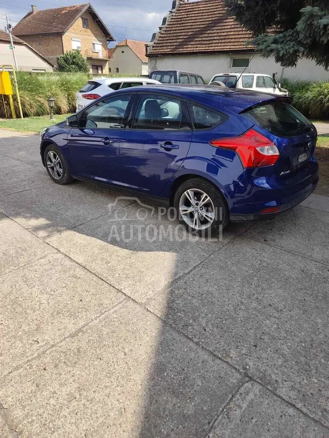 Ford Focus 2014 photo 4
