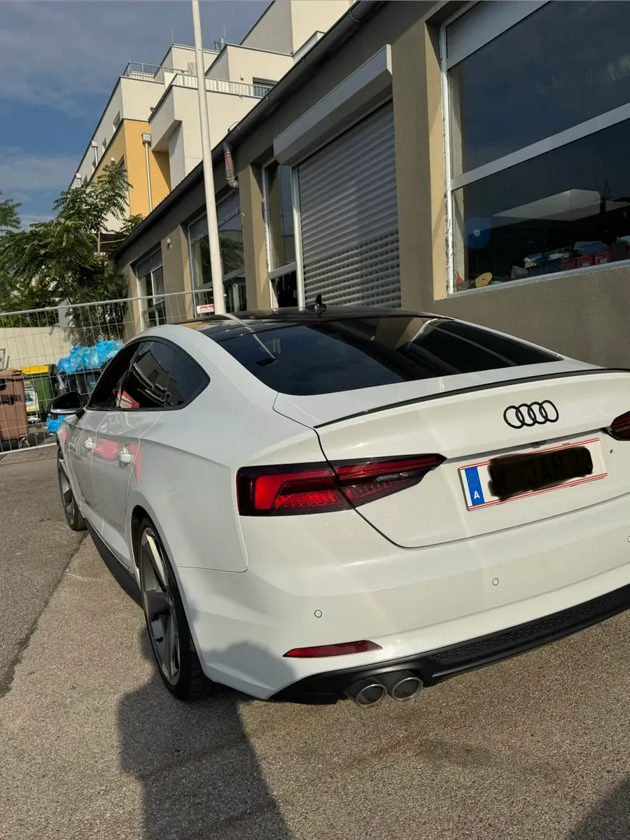 Audi A5 2019 photo 2