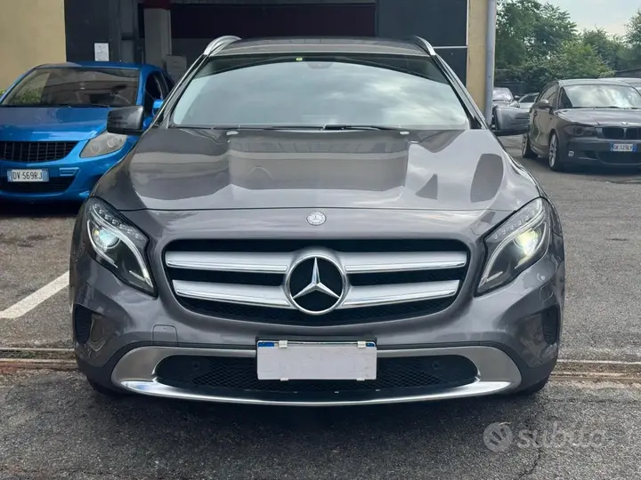 Mercedes-Benz Gla 2015 photo 2