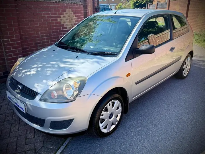 Ford Fiesta 2007 photo 5