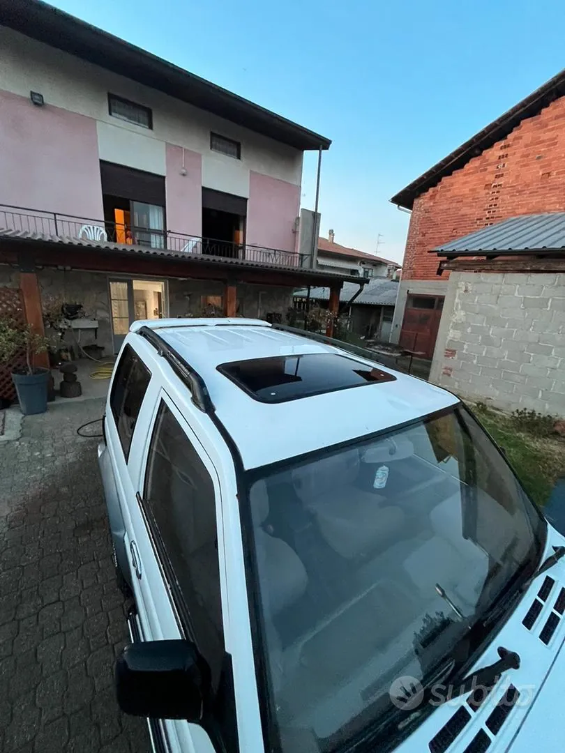 Mitsubishi Pajero 1994 photo 3