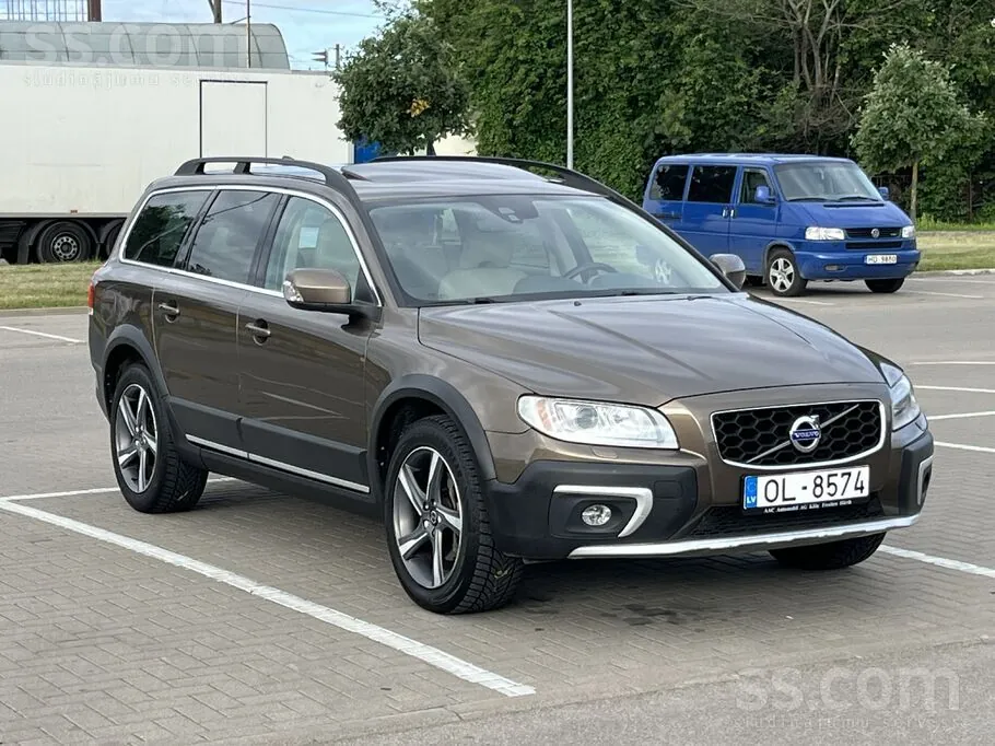Volvo Xc70 2016 photo 2