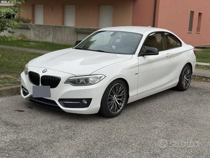 BMW 3 Series 2017 photo 2