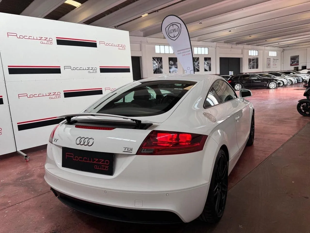 Audi Tt 2012 photo 5