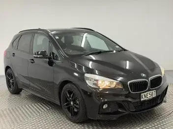BMW 2 Series 2017 photo 2