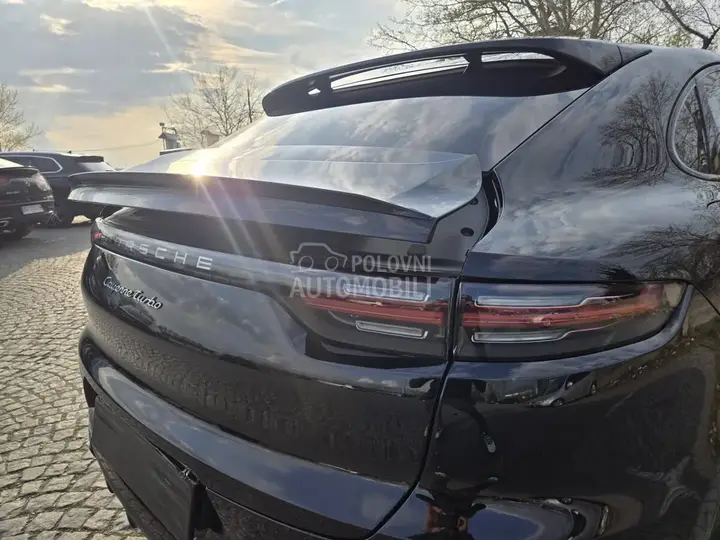 Porsche Cayenne 2020 photo 2