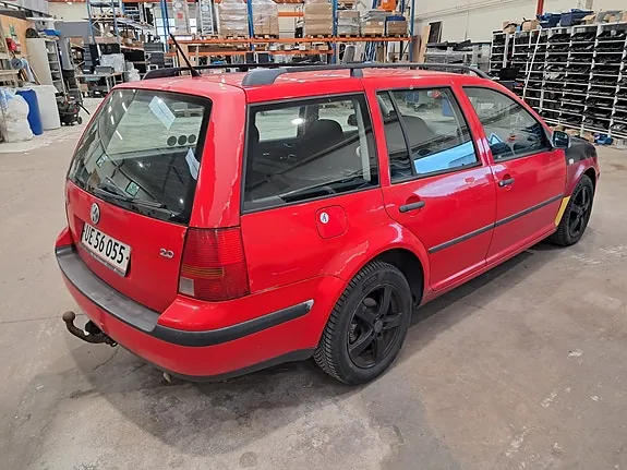 Volkswagen Golf 2000 photo 3