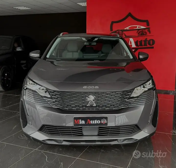 Peugeot 5008 2022 photo 5
