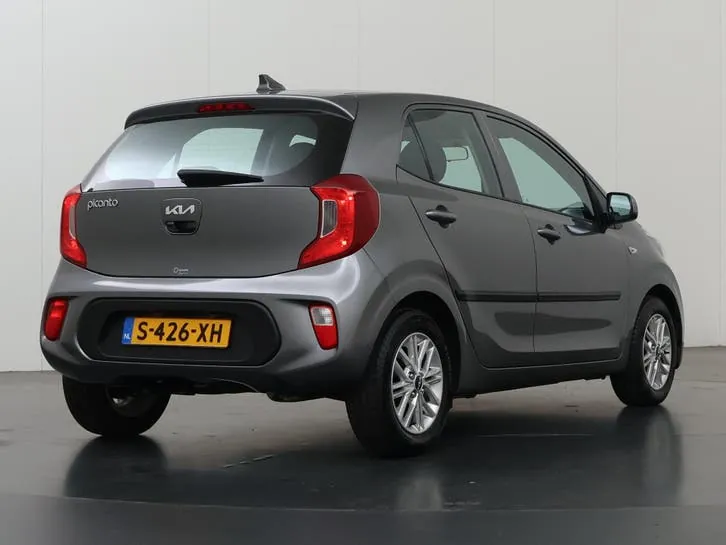 Kia Picanto 2023 photo 2