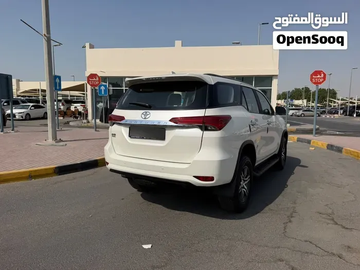 Toyota Fortuner 2020 photo 2