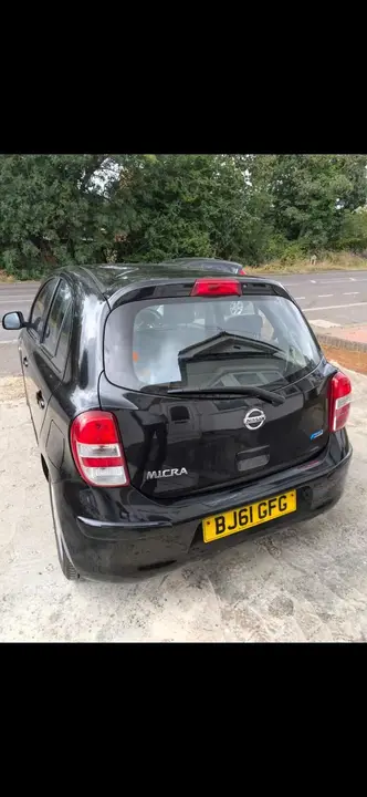 Nissan Micra 2011 photo 2