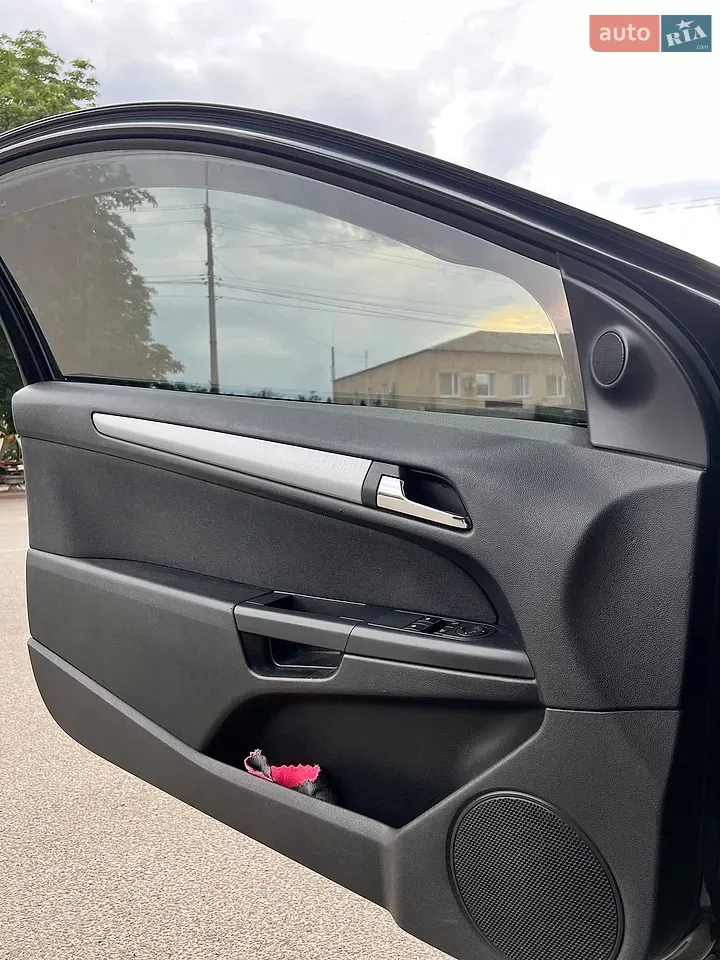 Opel Astra 2006 photo 3