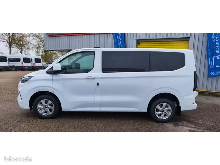 Ford Transit Custom Kombi 2025 photo 2