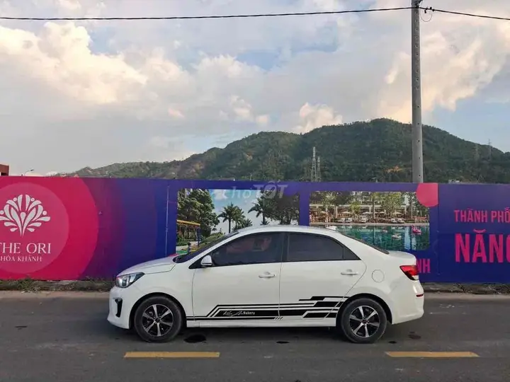 Kia Soluto 2019 photo 4
