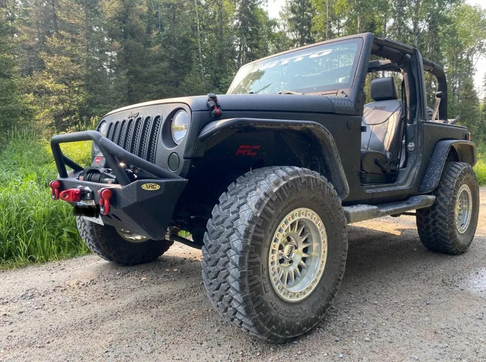 Jeep Wrangler 2011 photo 2