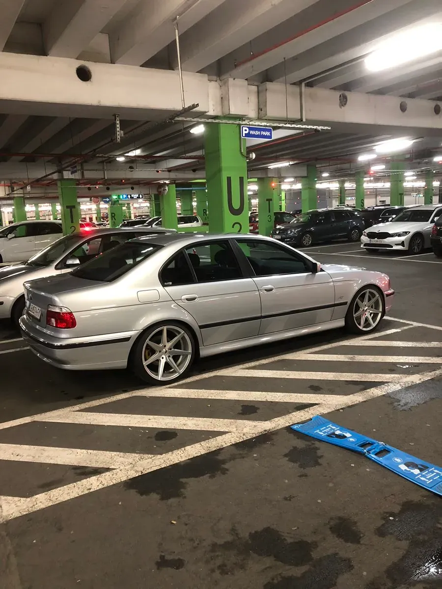 BMW 5 Series 1997 photo 2