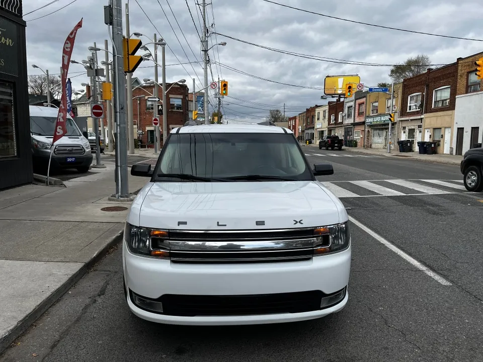 Ford Flex 2017 photo 2