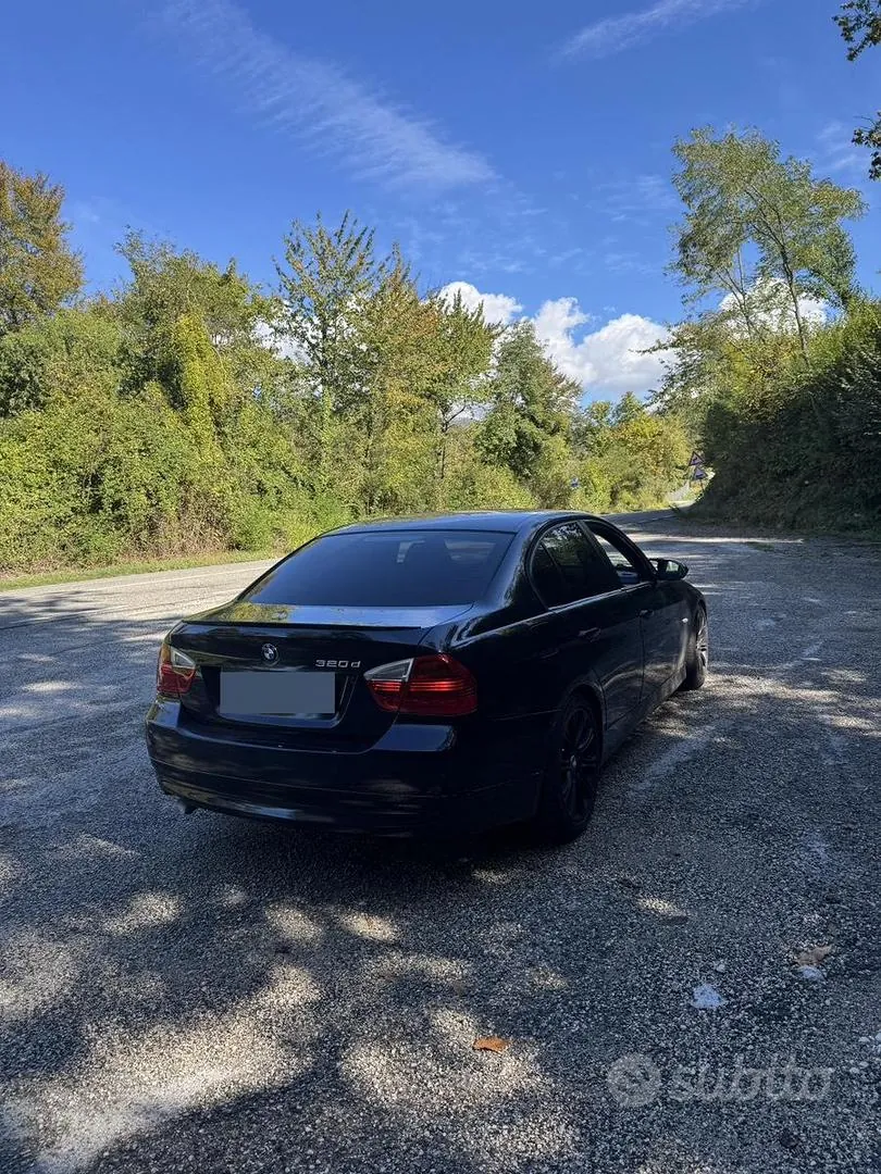 BMW 320D 2005 photo 5