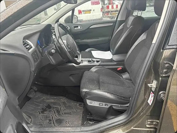 Citroen C4 2013 photo 5