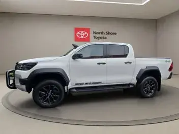 Toyota Hilux 2024 photo 5