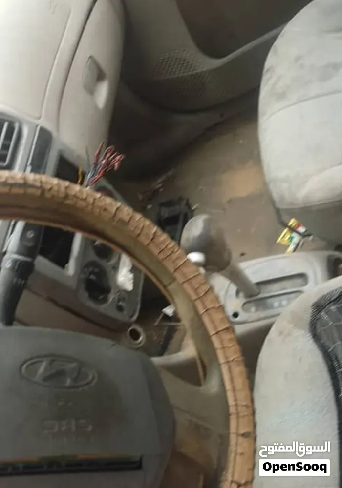 Hyundai Verna 2004 photo 3