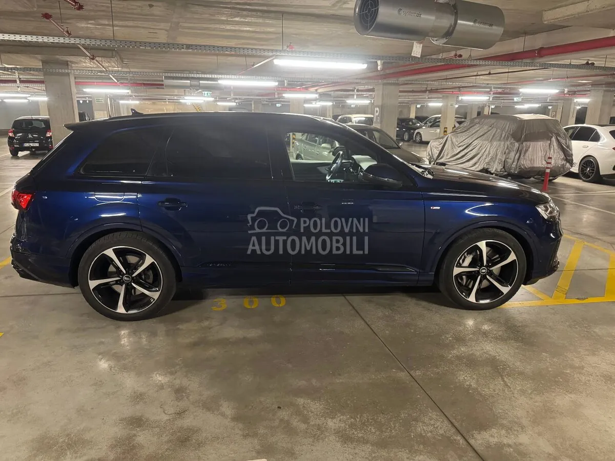 Audi Q7 2020 photo 4
