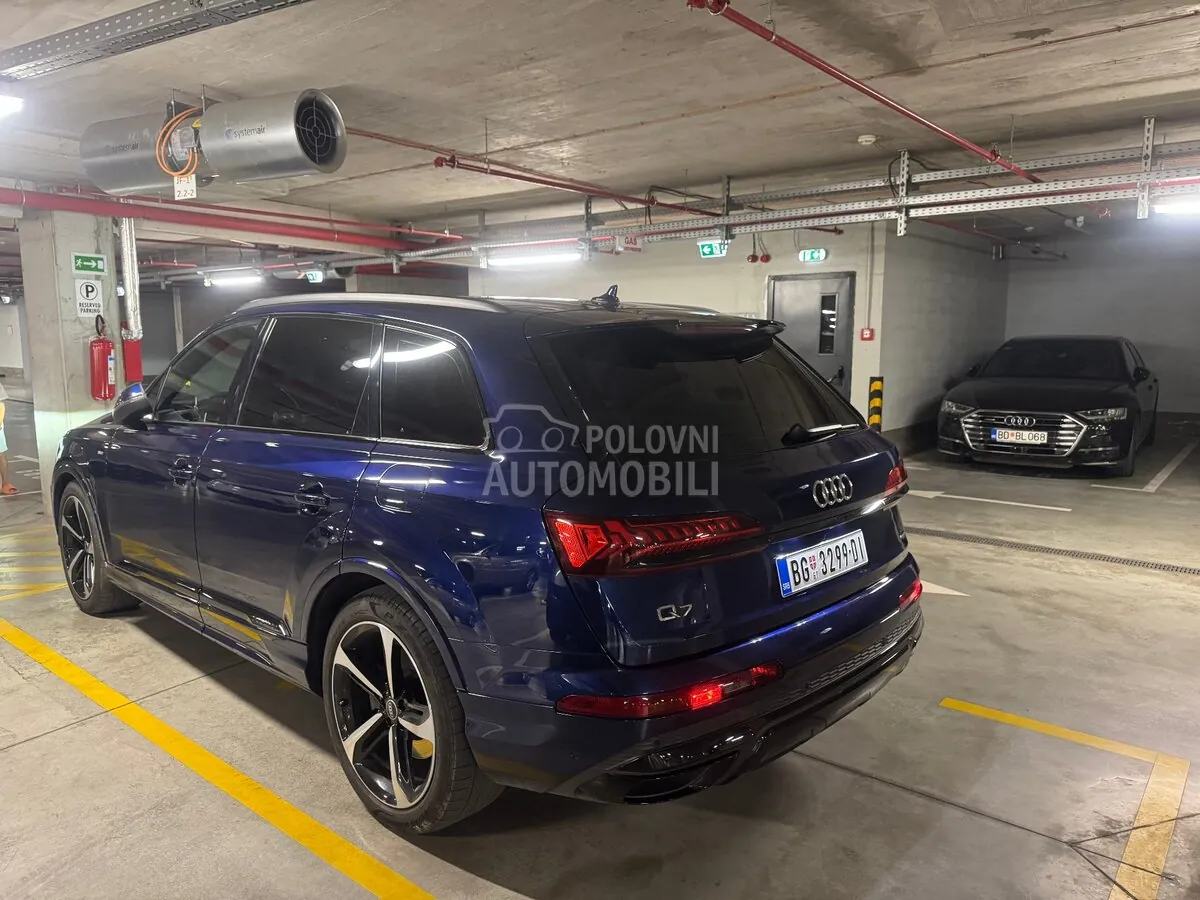 Audi Q7 2020 photo 5