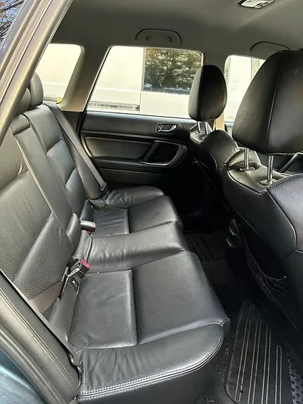Subaru Legacy 2004 photo 4