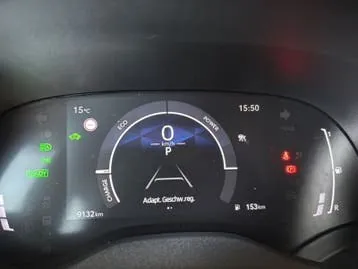 Toyota Yaris Cross 2025 photo 3