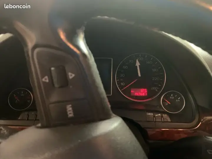 Audi A4 2006 photo 2