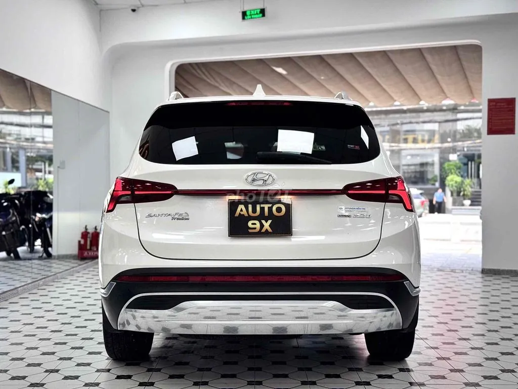 Hyundai Santa Fe 2023 photo 4