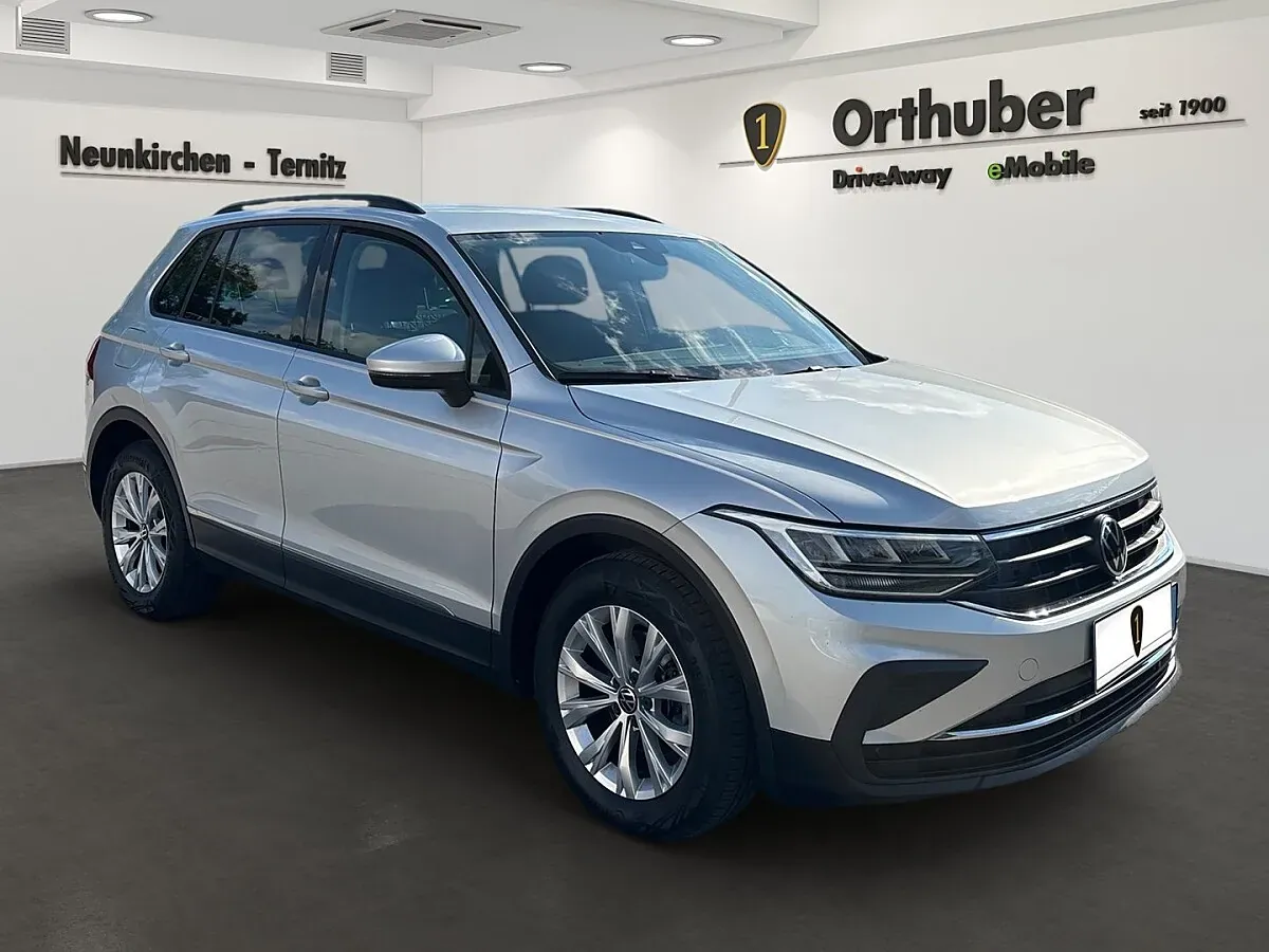 Volkswagen Tiguan 2023 photo 2