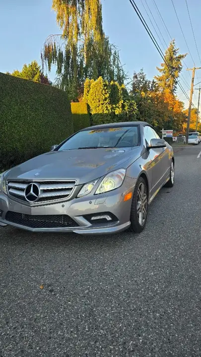 Mercedes-Benz E-Class 2011 photo 2