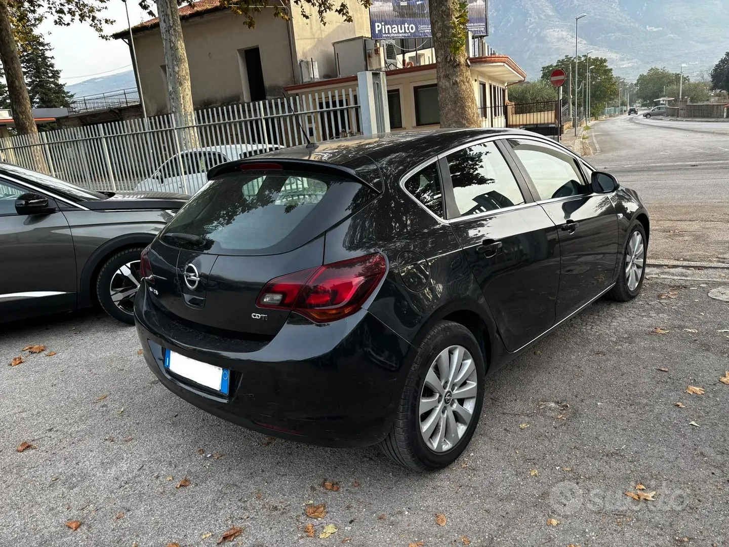 Opel Astra 2012 photo 3