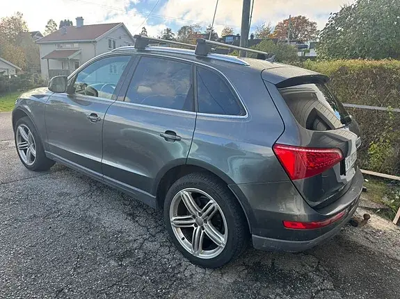 Audi Q5 2010 photo 4