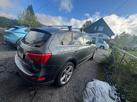 Audi Q5 2010 photo 3