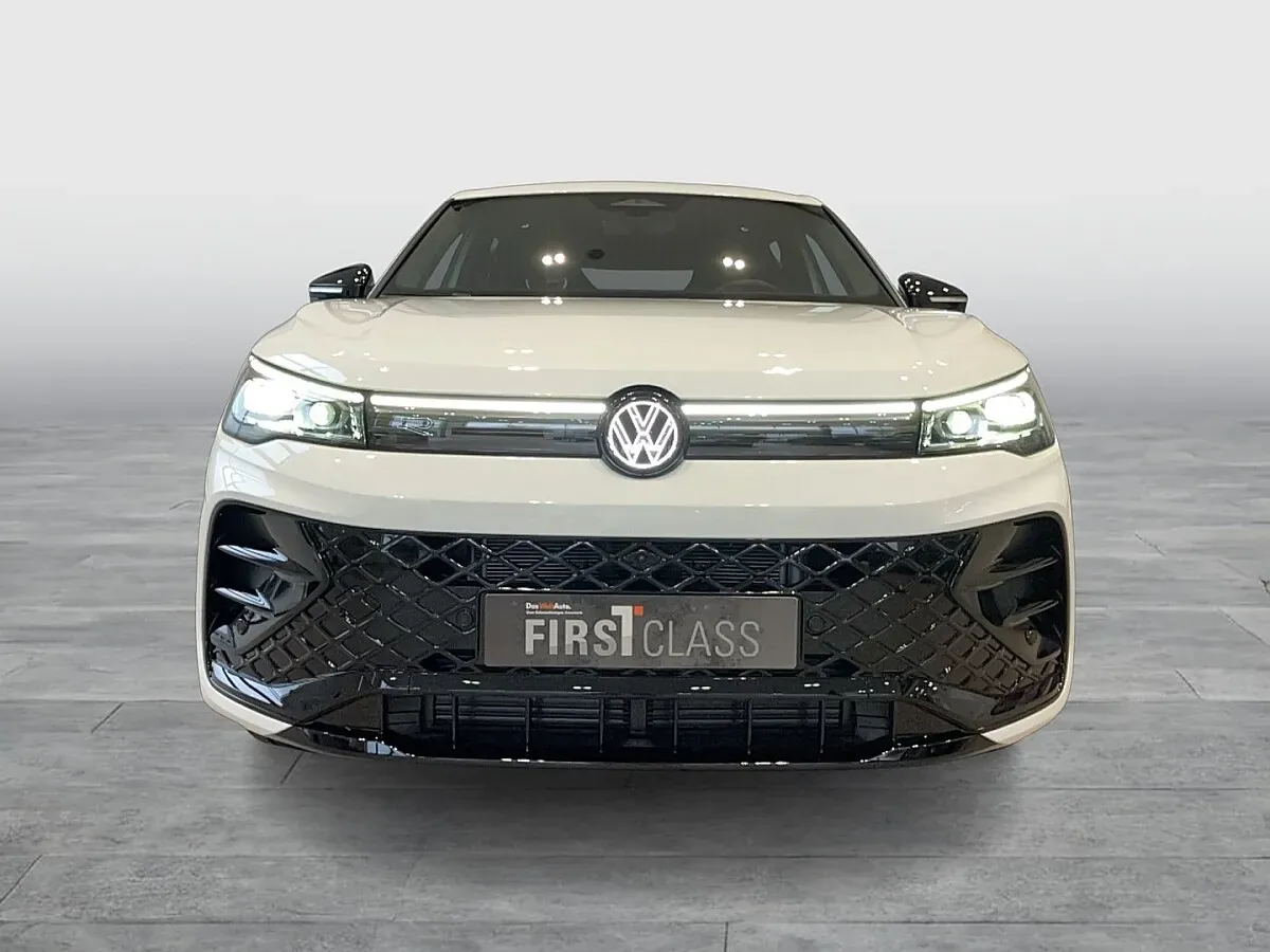 Volkswagen Tiguan 2026 photo 2