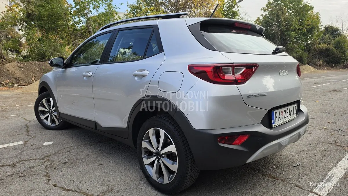 Kia Stonic 2023 photo 3