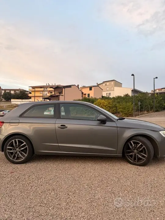 Audi A3 2015 photo 2