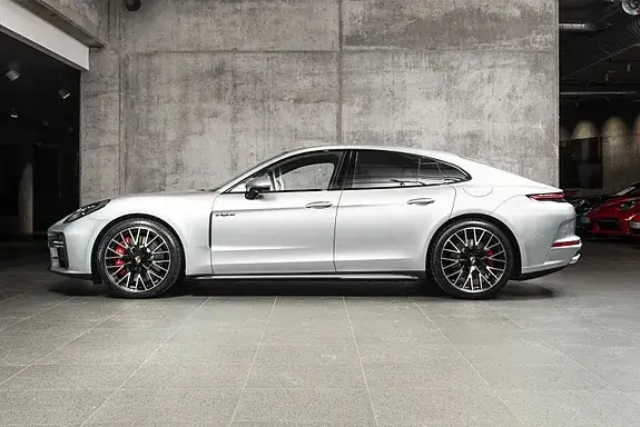 Porsche Panamera 2026 photo 5