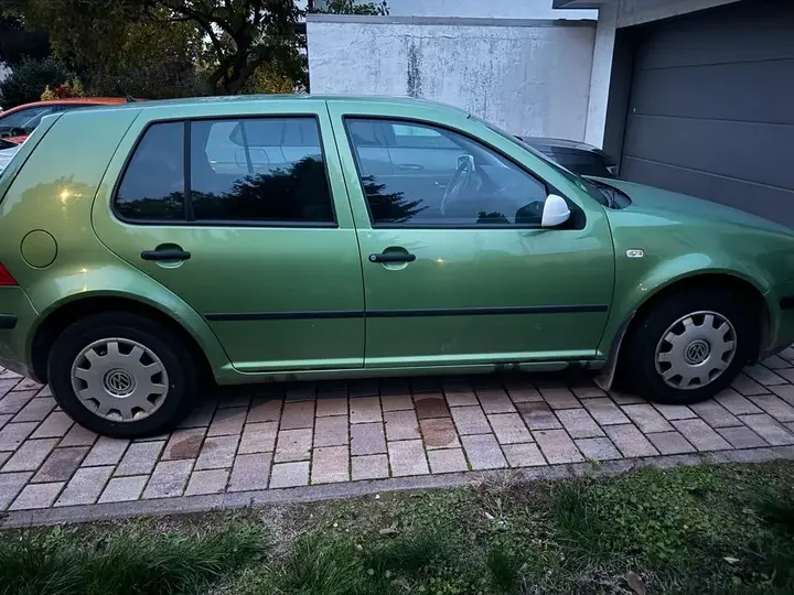Volkswagen Golf 4