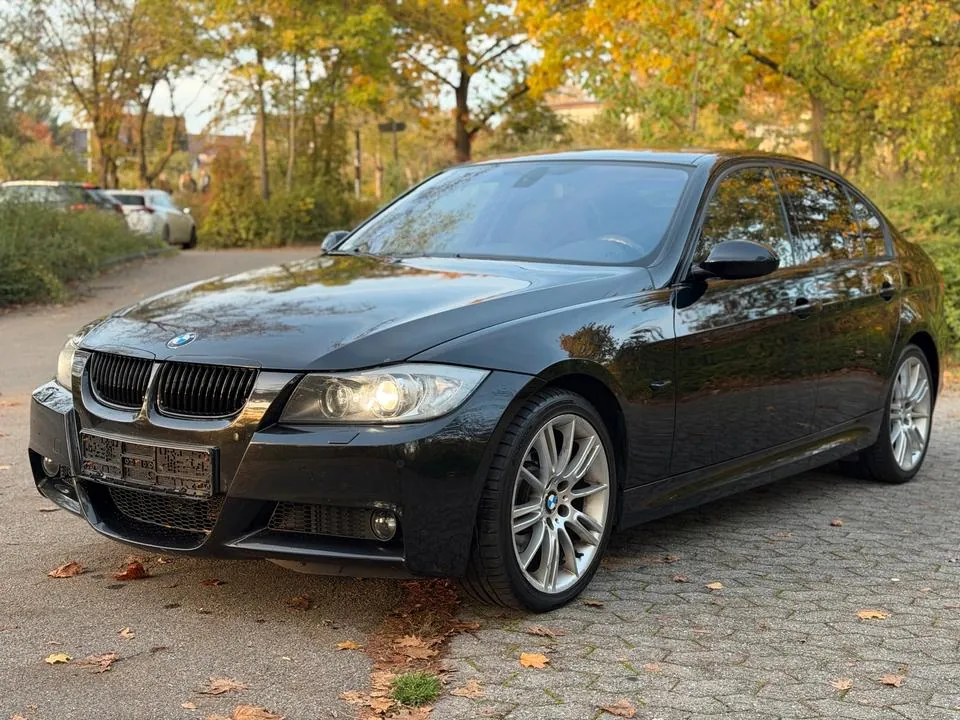 BMW E90