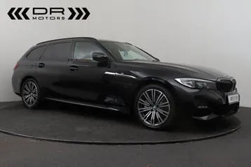 BMW 3 Series 2021 photo 2